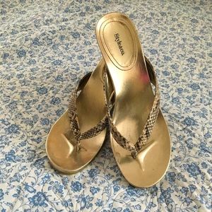 Style & Co. Chicklet Wedge Thong Sandal